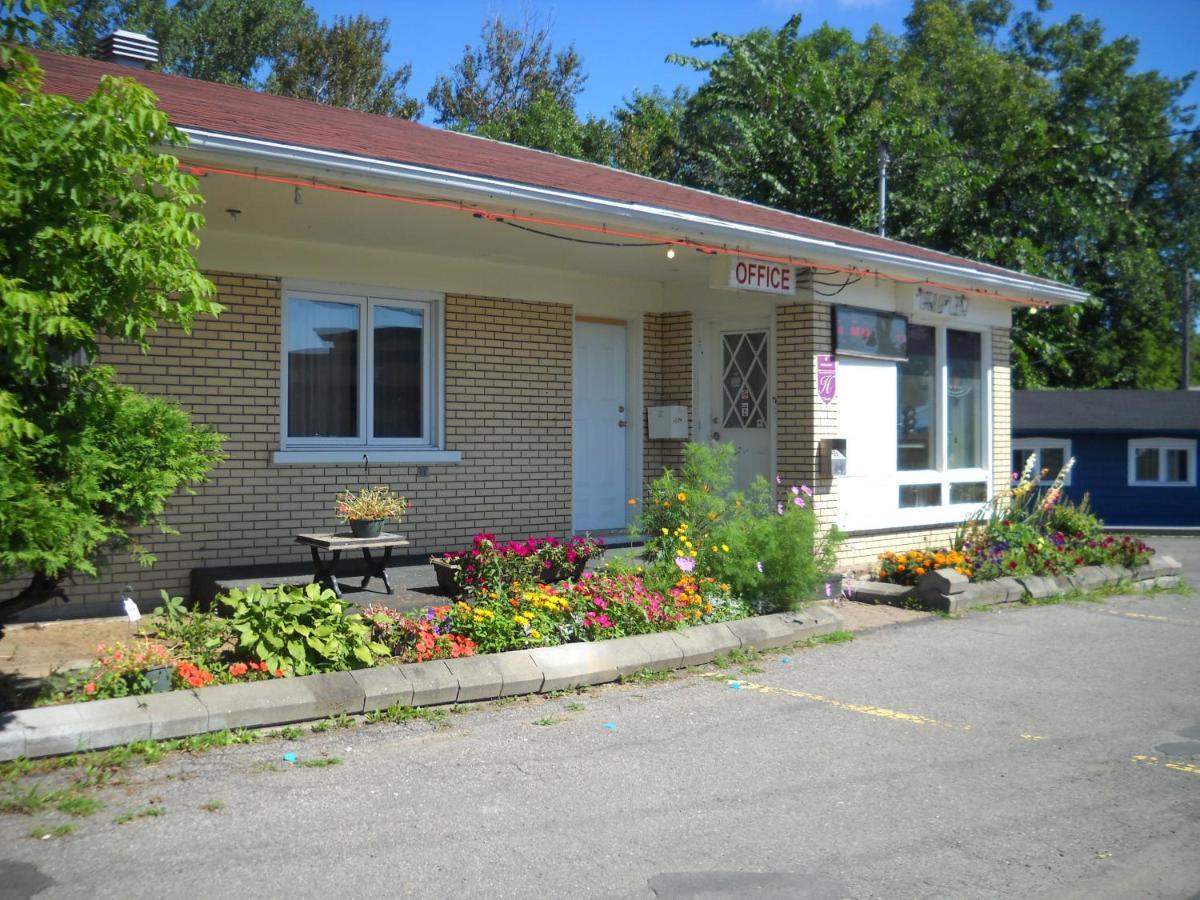 Motel Le Jardin Quebeque Exterior foto