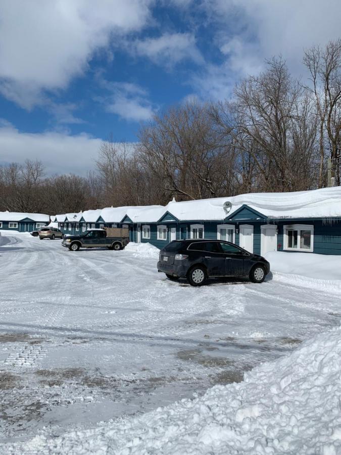 Motel Le Jardin Quebeque Exterior foto